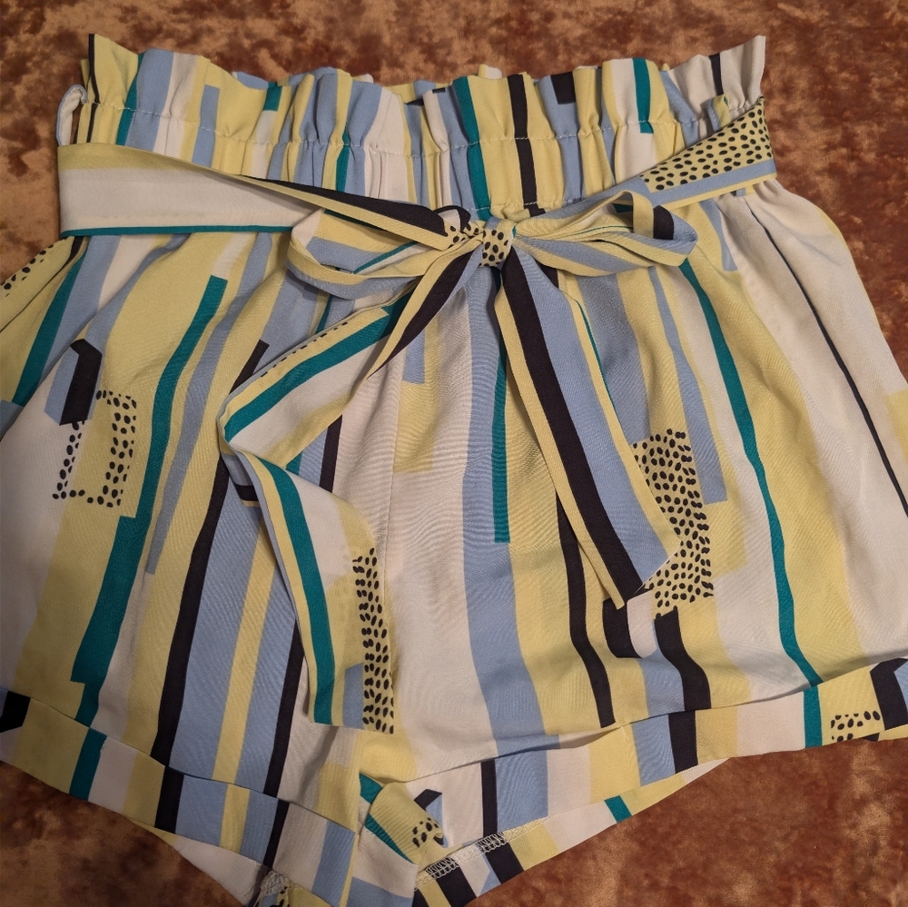 SHEIN High Waist Striped Paper Bag Shorts with Tie- Blue, Yellow, Black - Picture 2 of 7